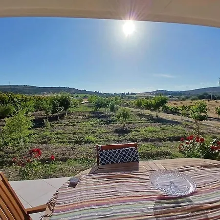 Сasa de vacaciones Meyve Bahceli Kirmizi Ev *